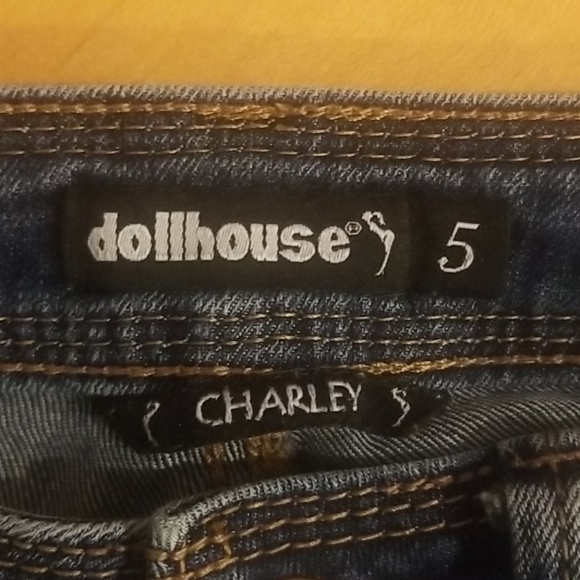 Dollhouse jeans - Picture 3 of 5